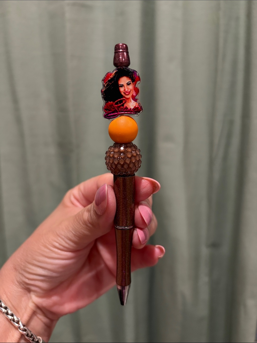 Selena Acrylic Topper Pen